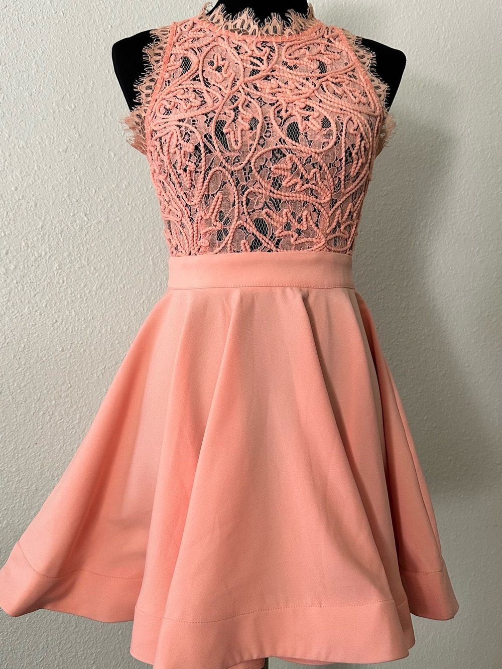 Luxxel Peach Eyelash Lace Mock Neck Skater Dress Size S